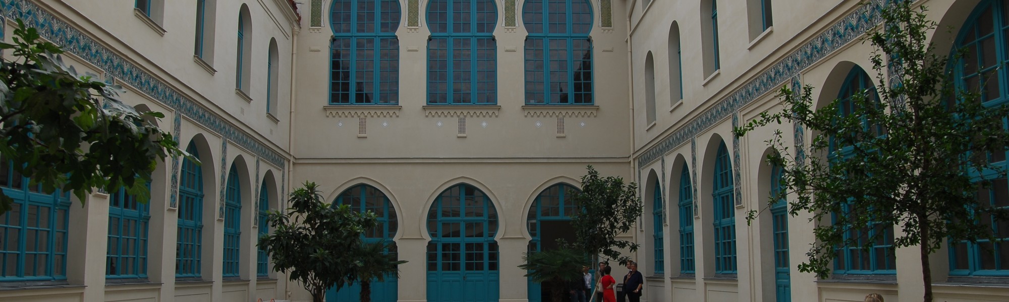 ENA-Paris_patio-2000×600